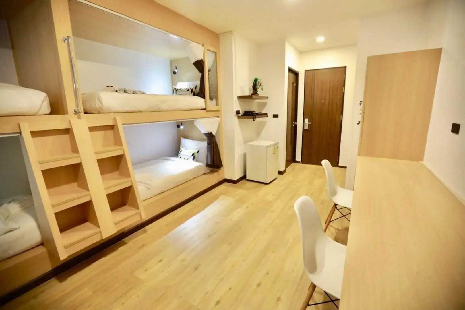 Phuket Airport Place