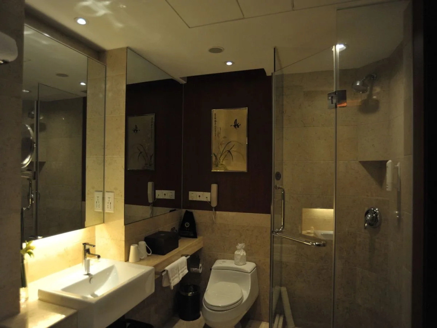 Fuyang International Trade Center Hotel