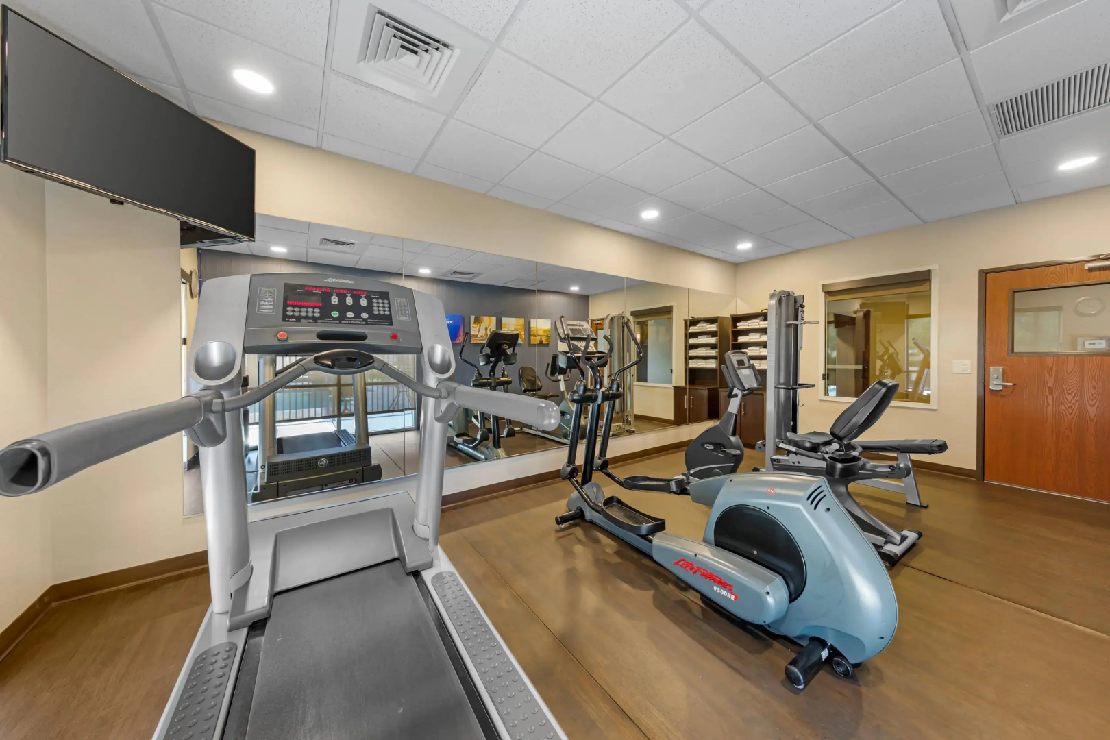 Comfort Suites Ontario Airport Convention Center
