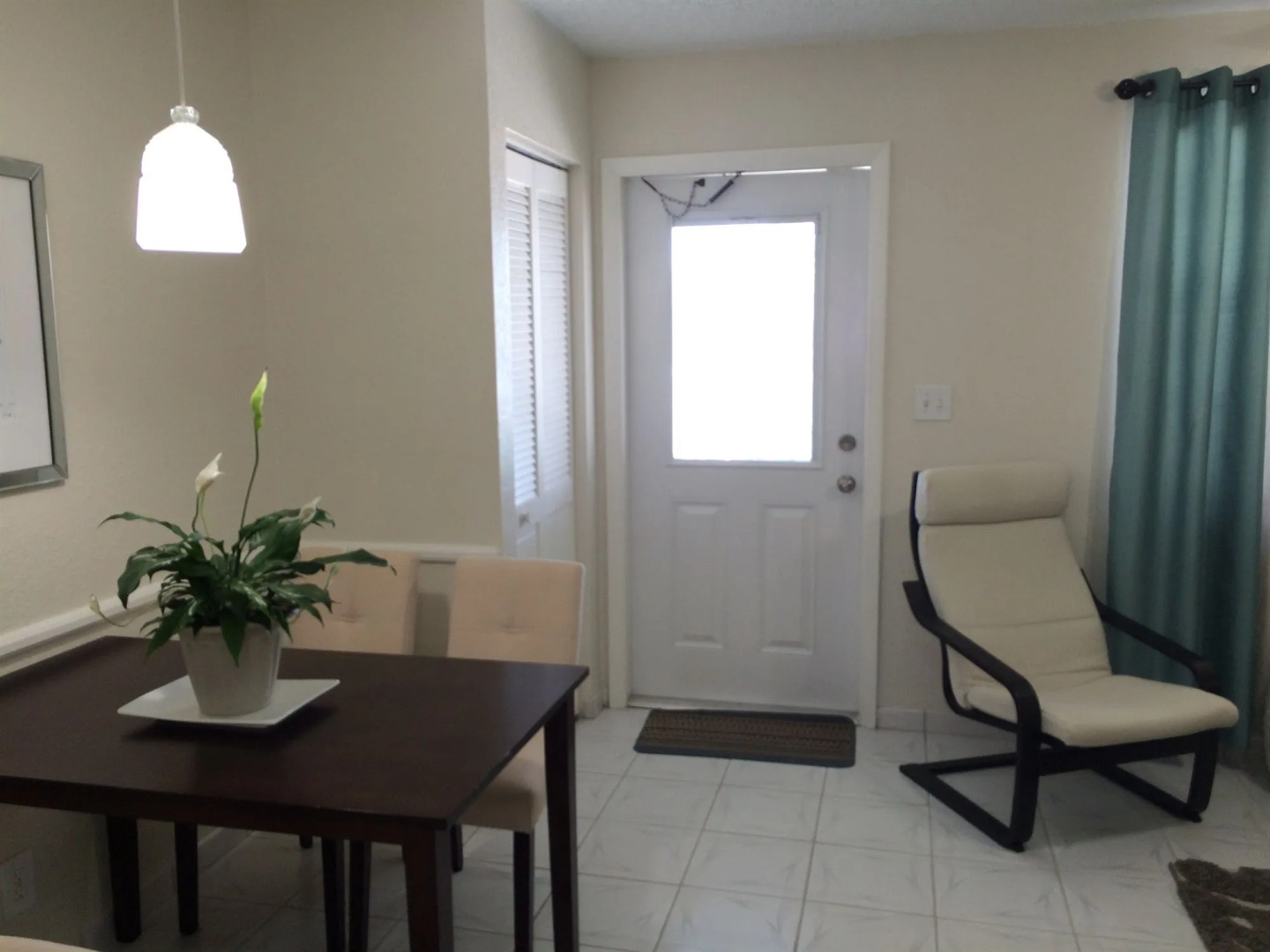 Hollywood by the Sea Hotel