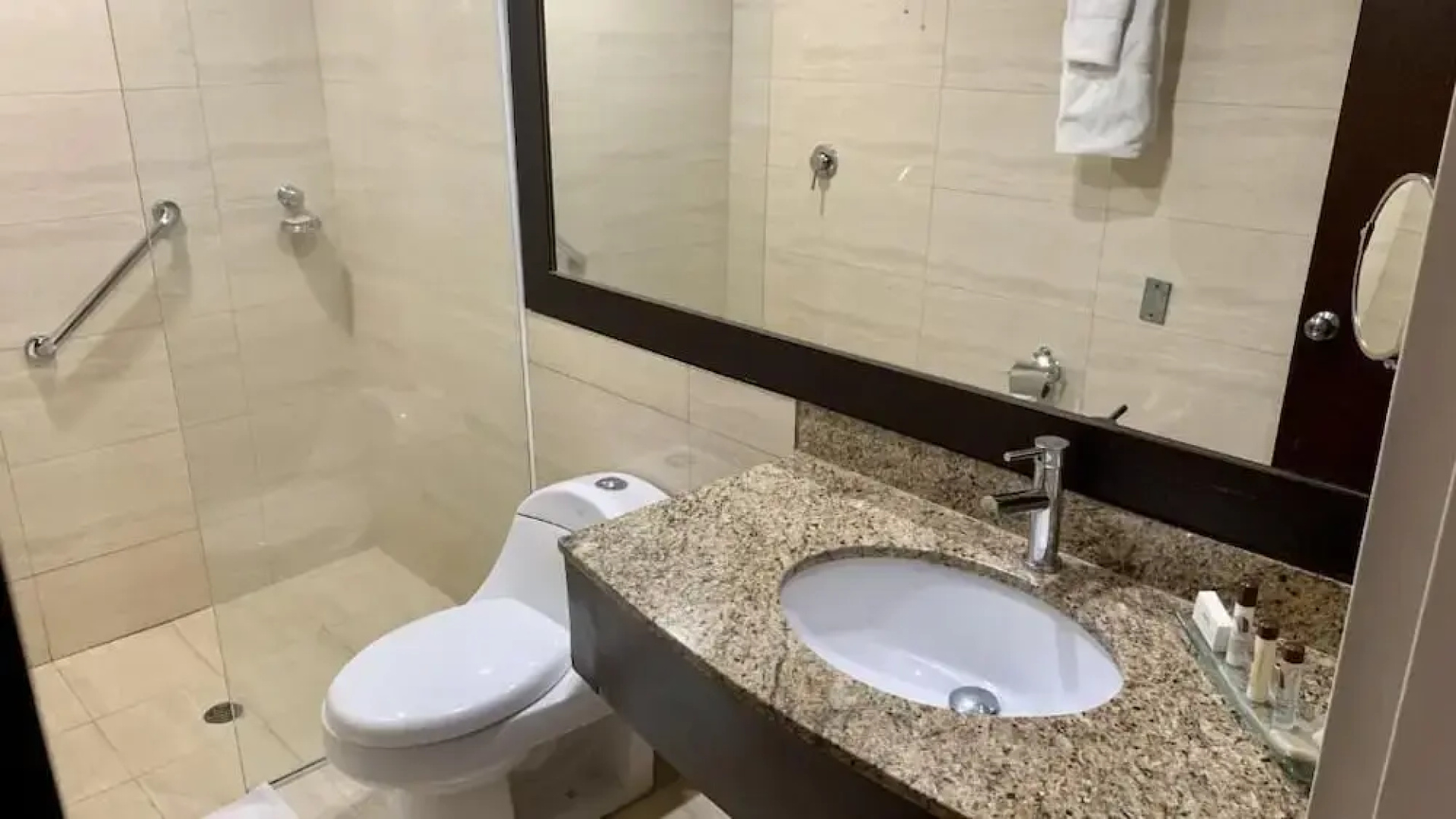 Hotel Chacao Suites