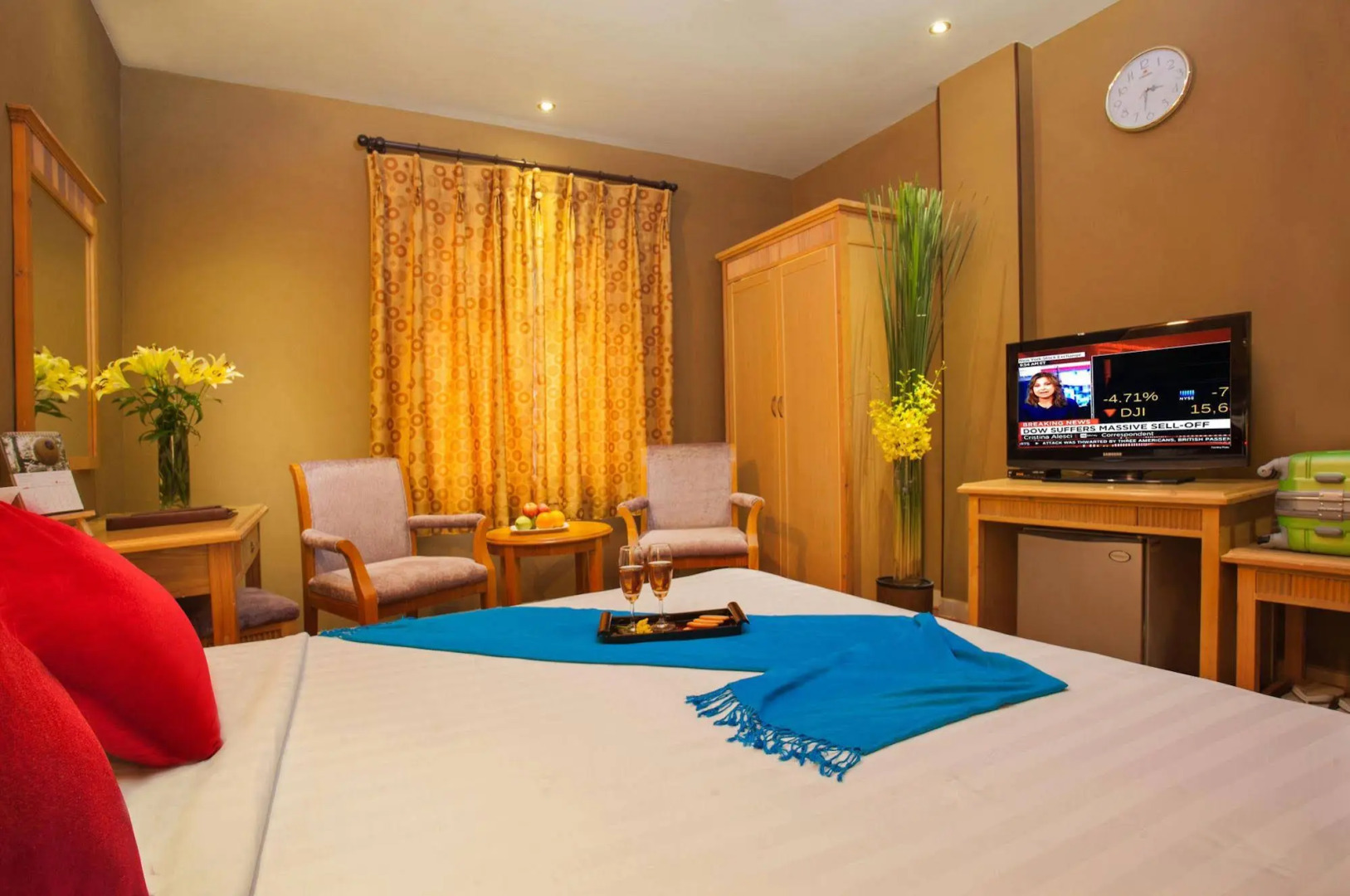 Silverland Min Hotel