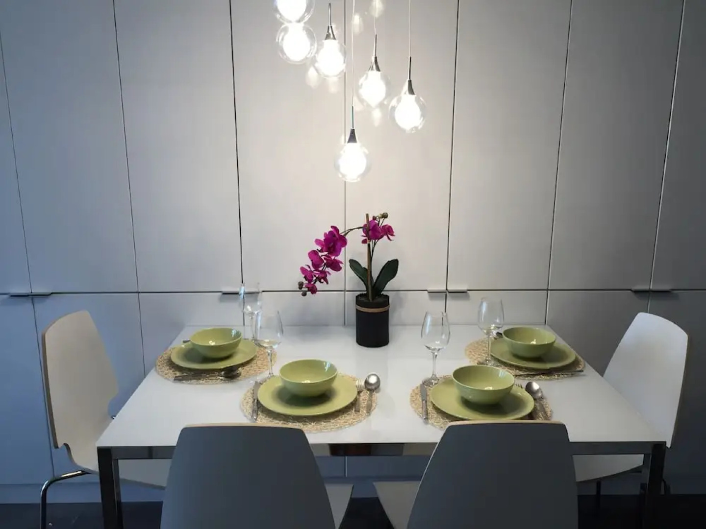 A&A Suites in the heart of Downtown Toronto