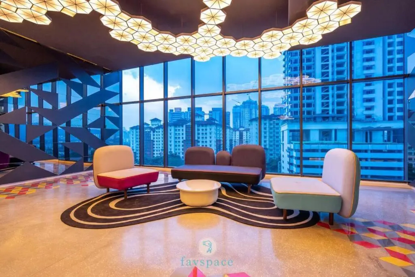 Insta-worthy Private Condo + Free 2 Parkings - Jalan Ampang - T1