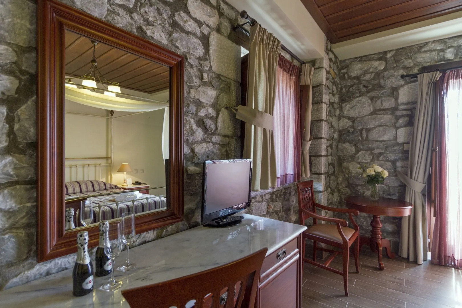 Itilo Traditional Hotel