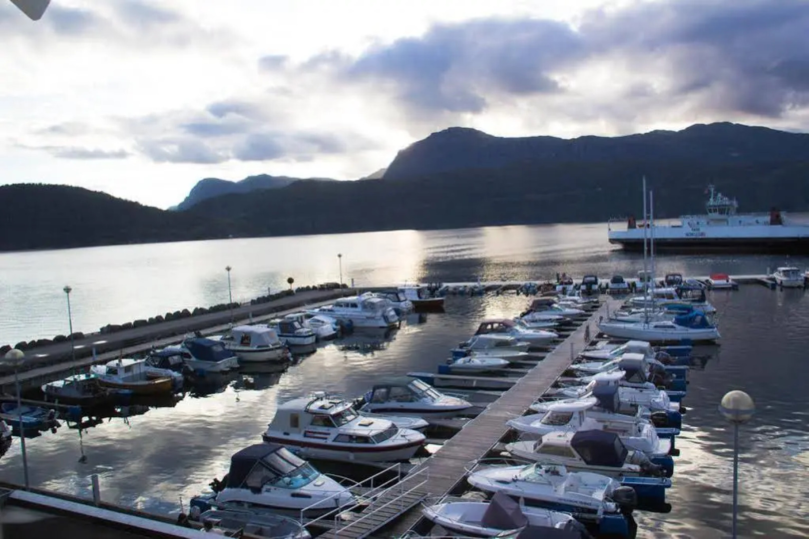 Ryfylke Fjordhotel og Basecamp