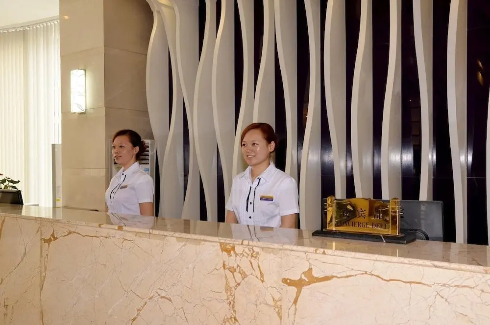 G.chu International Hotel Yichang Yingjia Branch