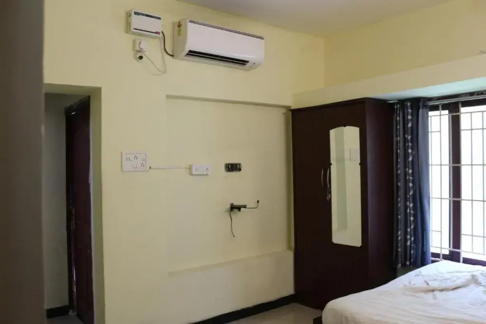 Tulip Towers By OYO Rooms