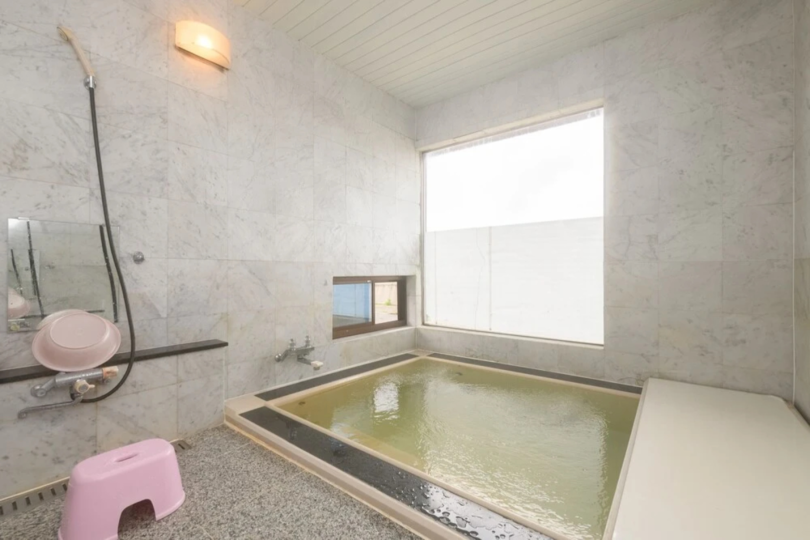 OYO Ryokan Ryosou Minato Sado