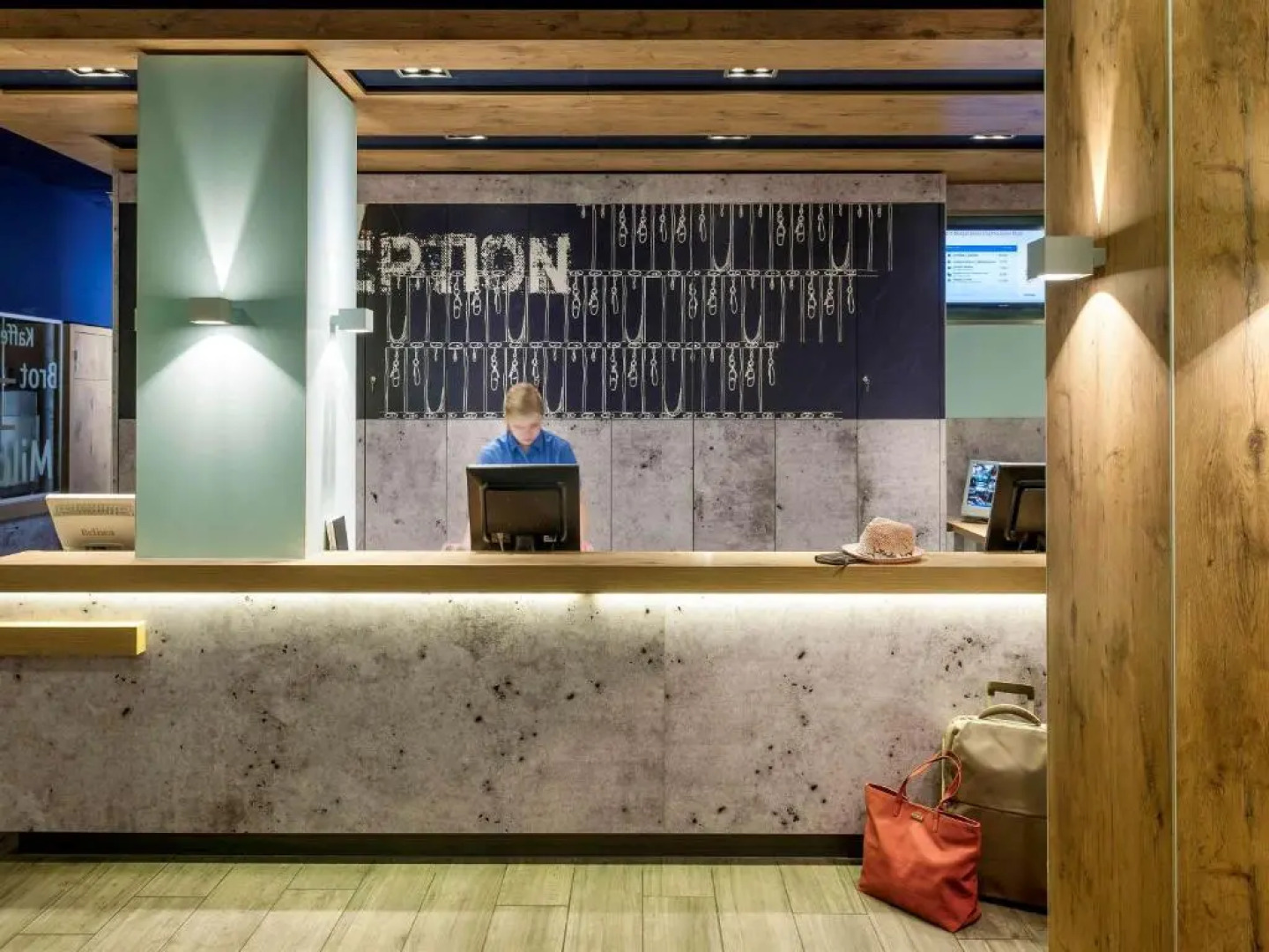 ibis budget Divinopolis