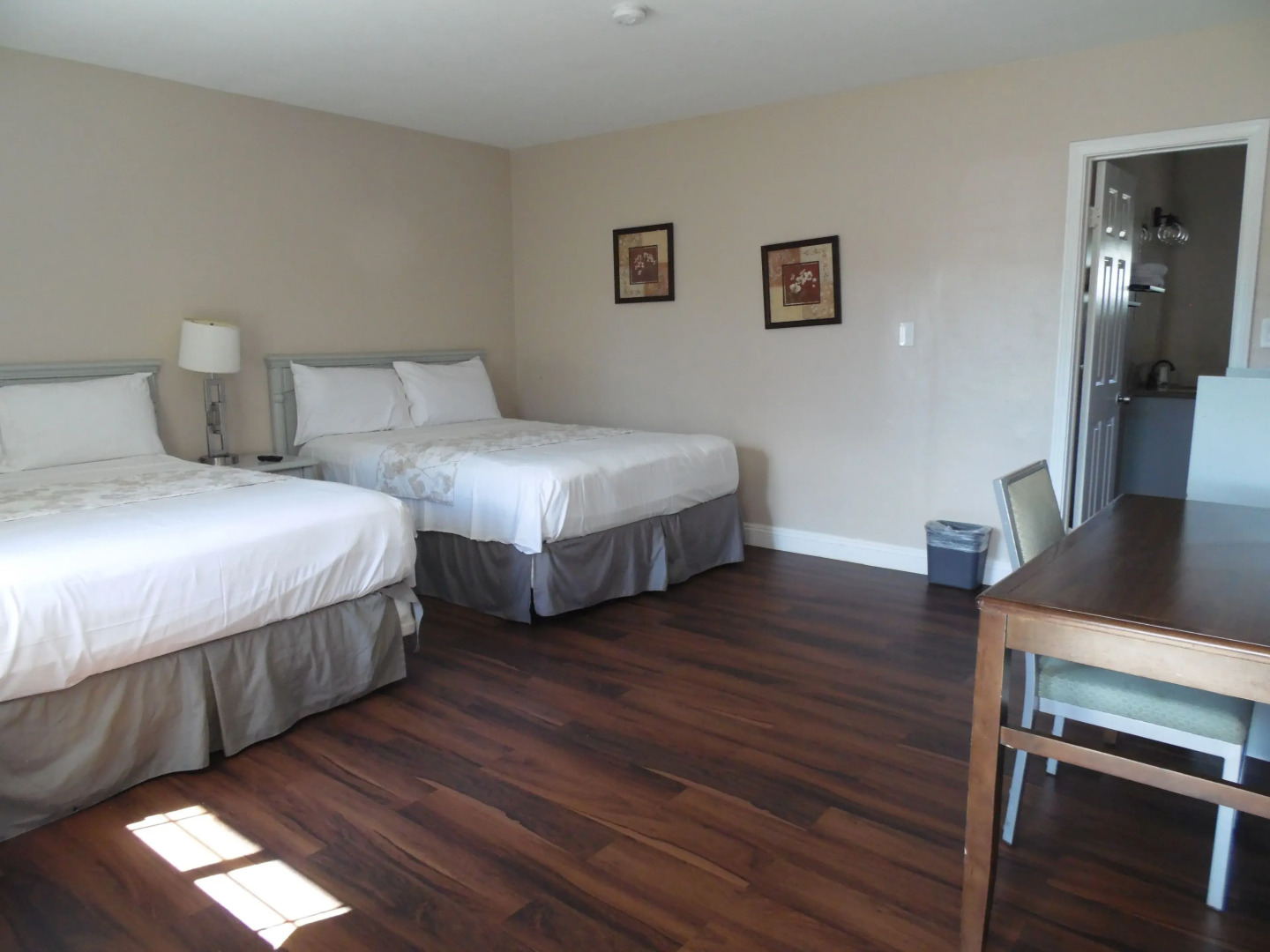 Elsinore Hot Springs & Lodge