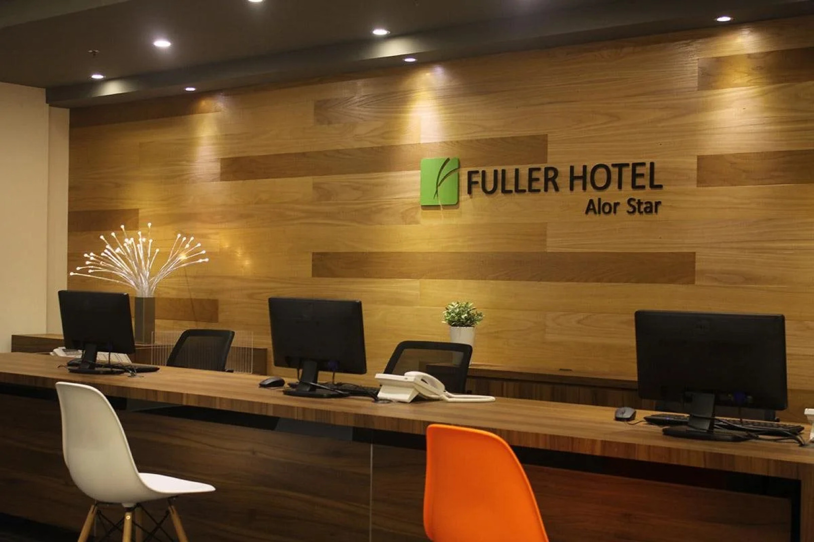 Fuller Hotel