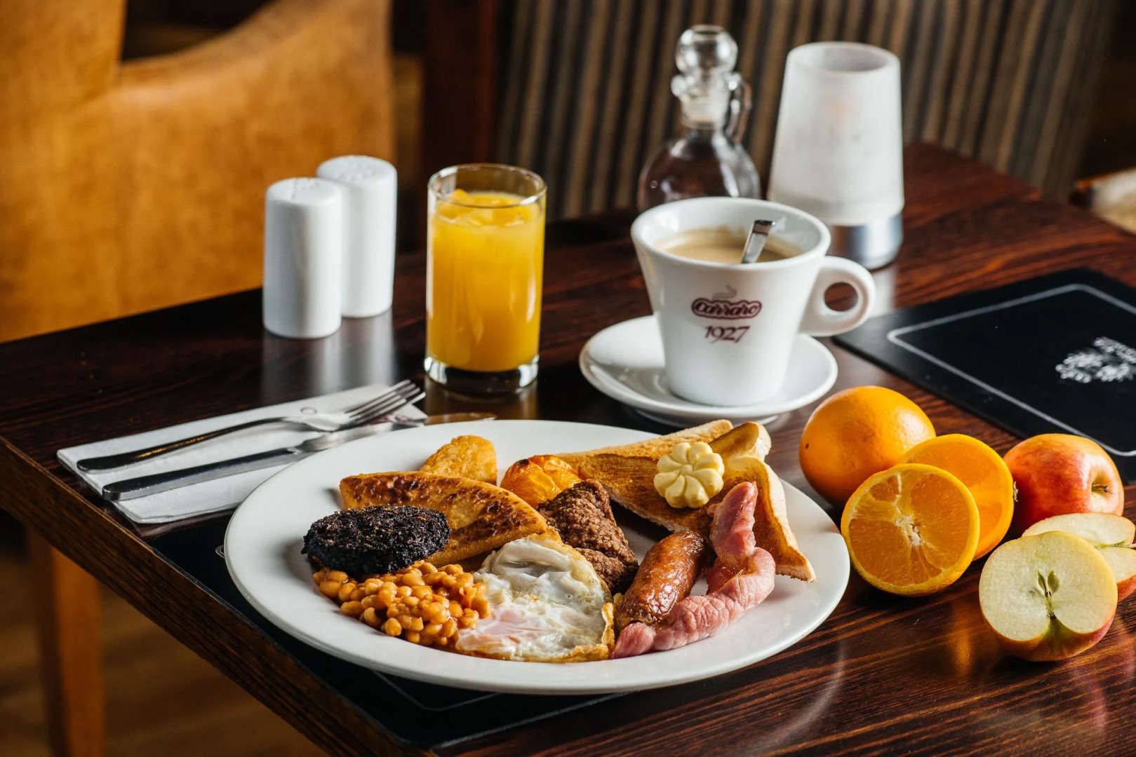 The Commercial Hotel