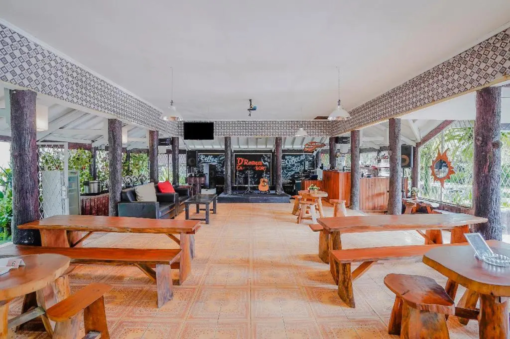 OYO 3889 D'ratna Resort