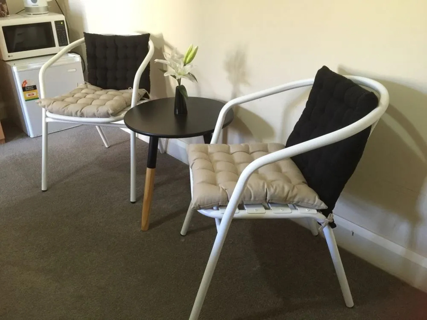 The Nosh and Nod - Howick Street