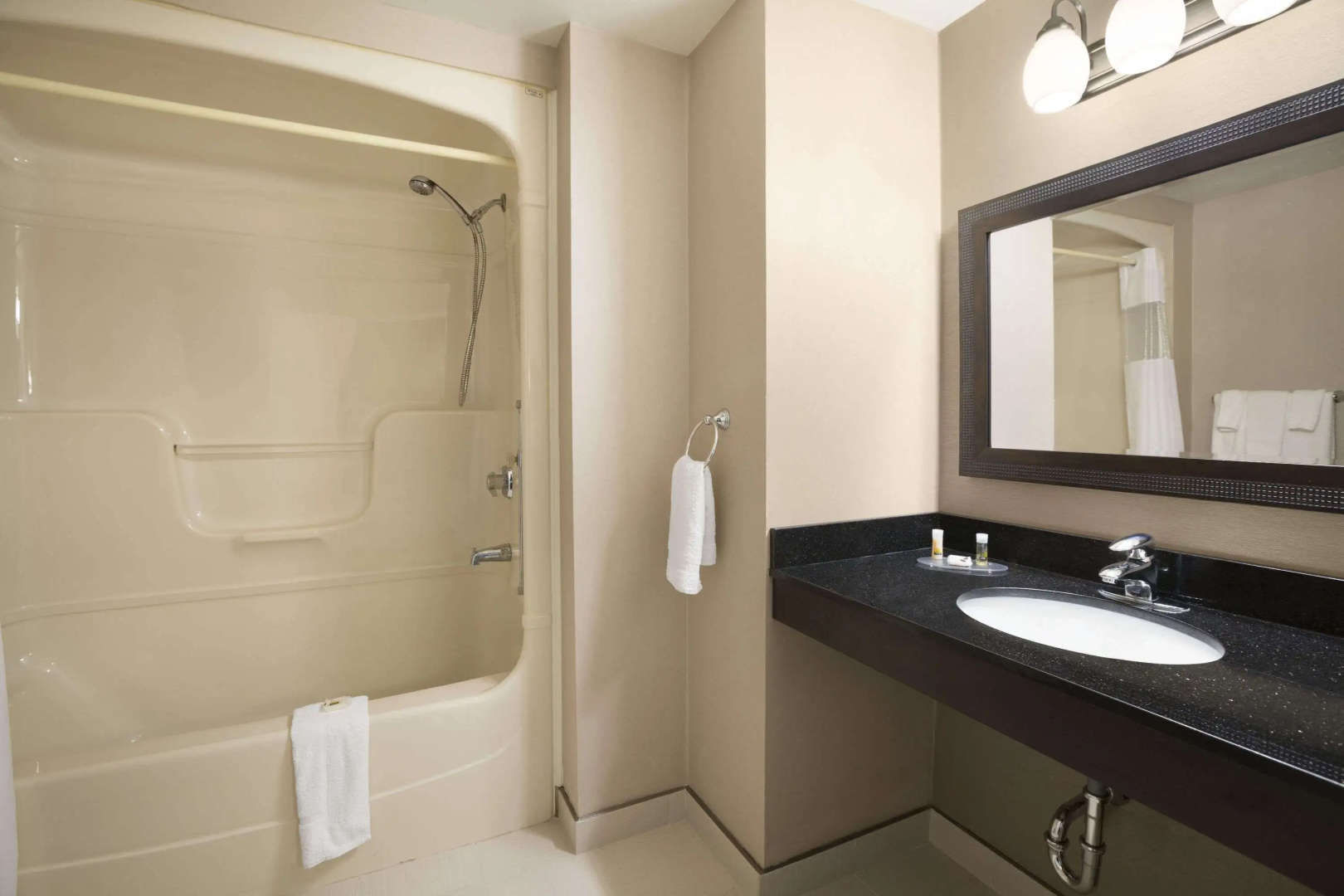 Days Inn by Wyndham Stouffville
