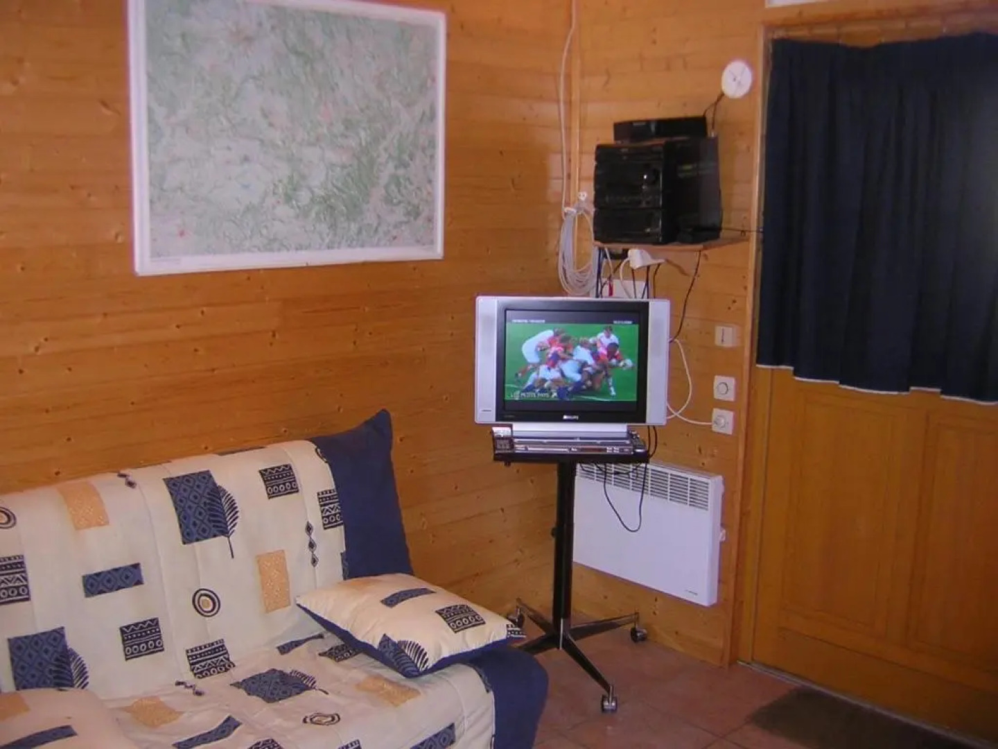 Gite La K-bane au fond du jardin