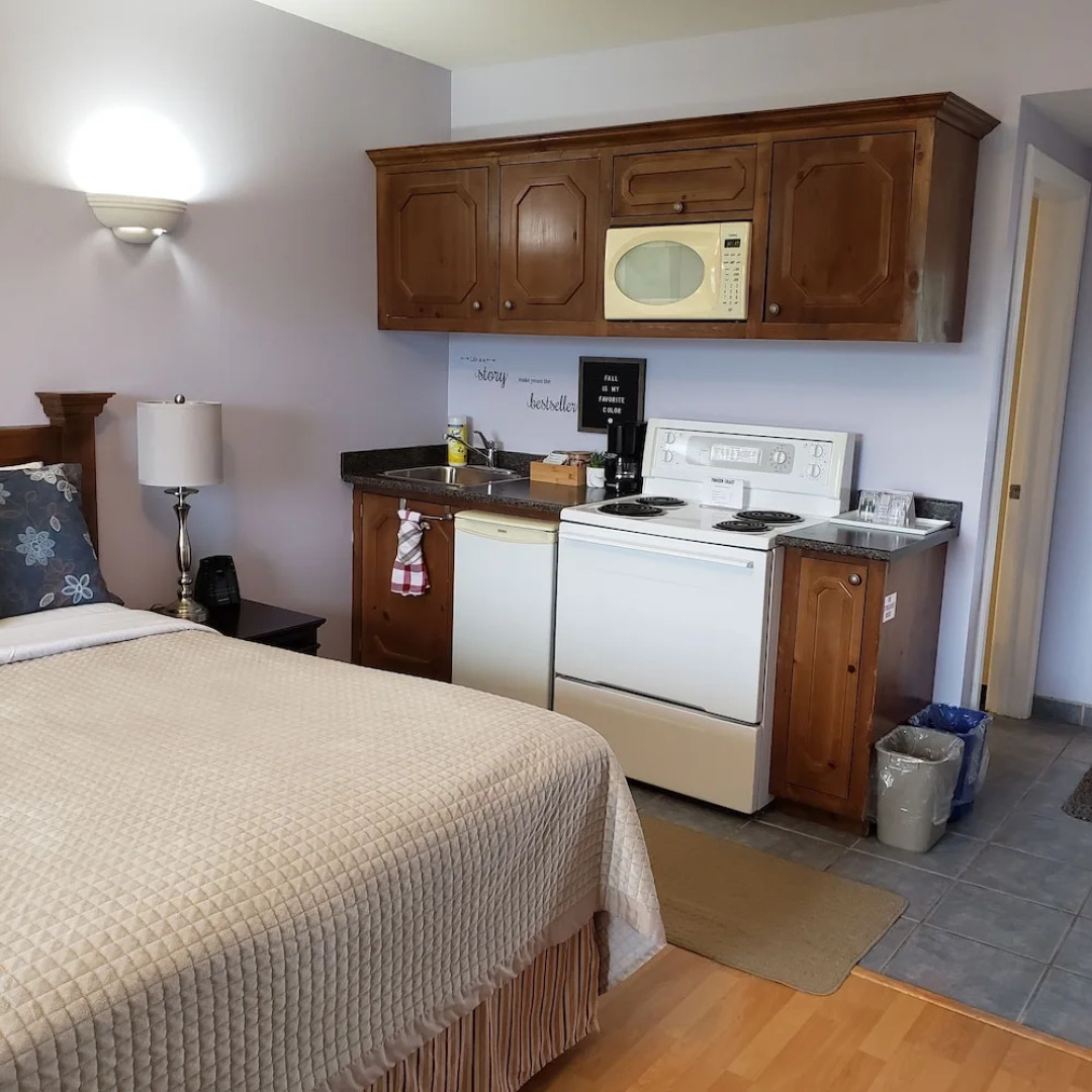 Antigonish Evergreen Inn