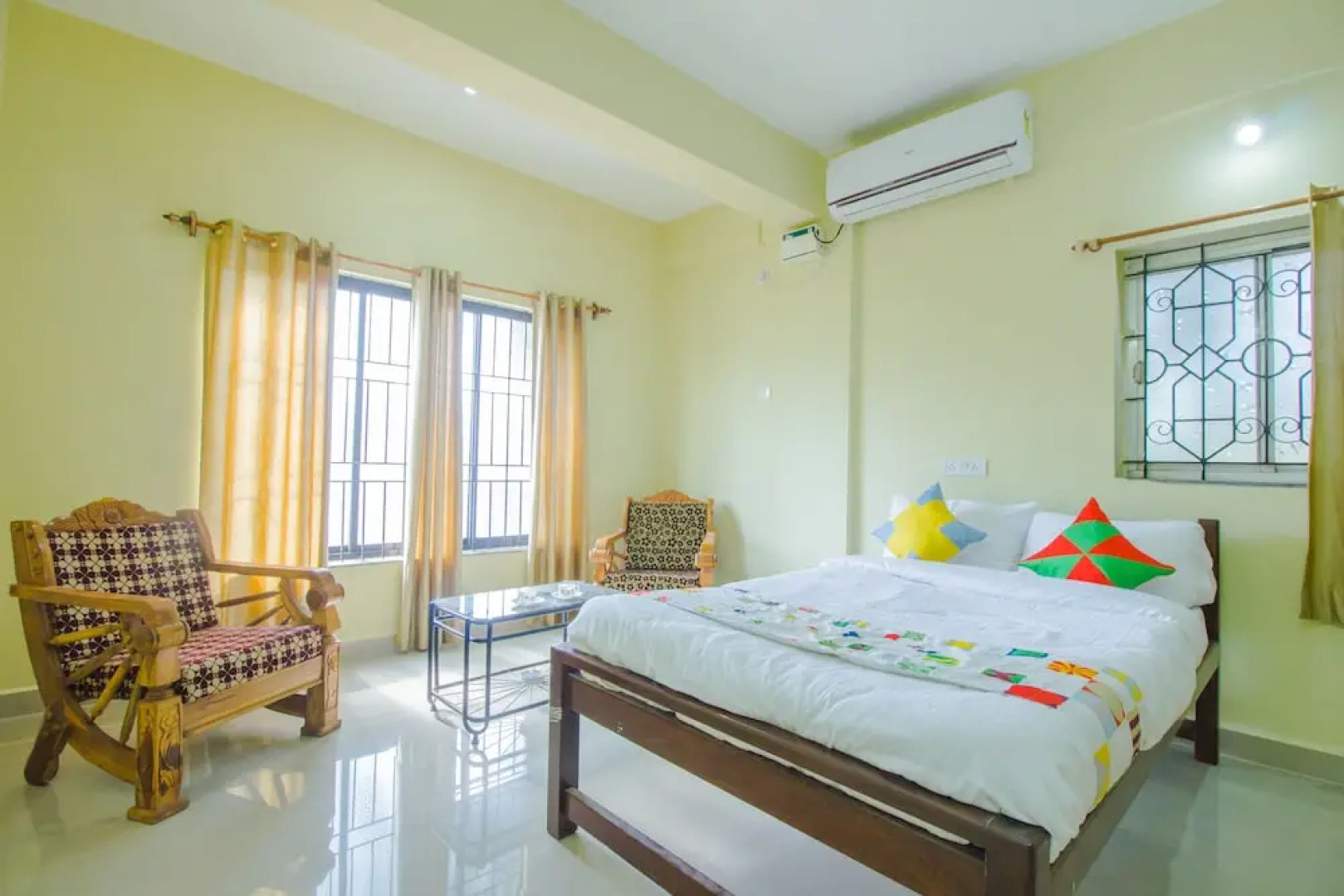 OYO 22002 Home Spacious Studio Uddo Beach