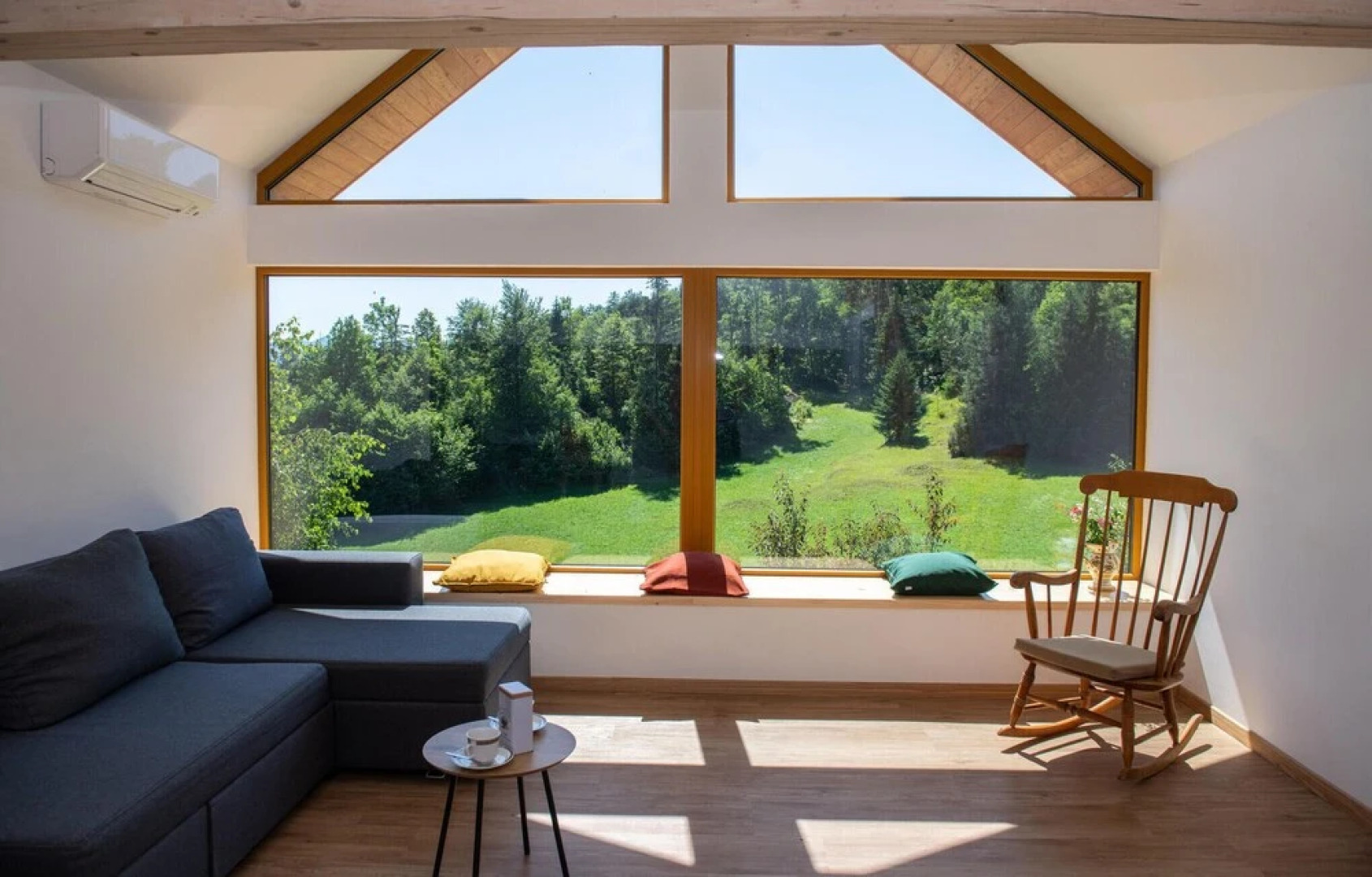 Amazing Home in Vrhnika With Wifi and 2 Bedrooms