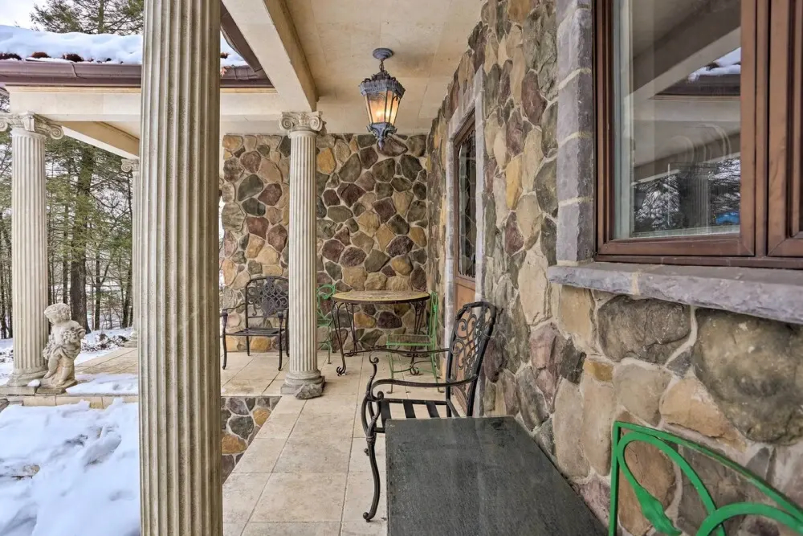 1 Mi to Lake Wallenpaupack: Spacious Poconos Villa