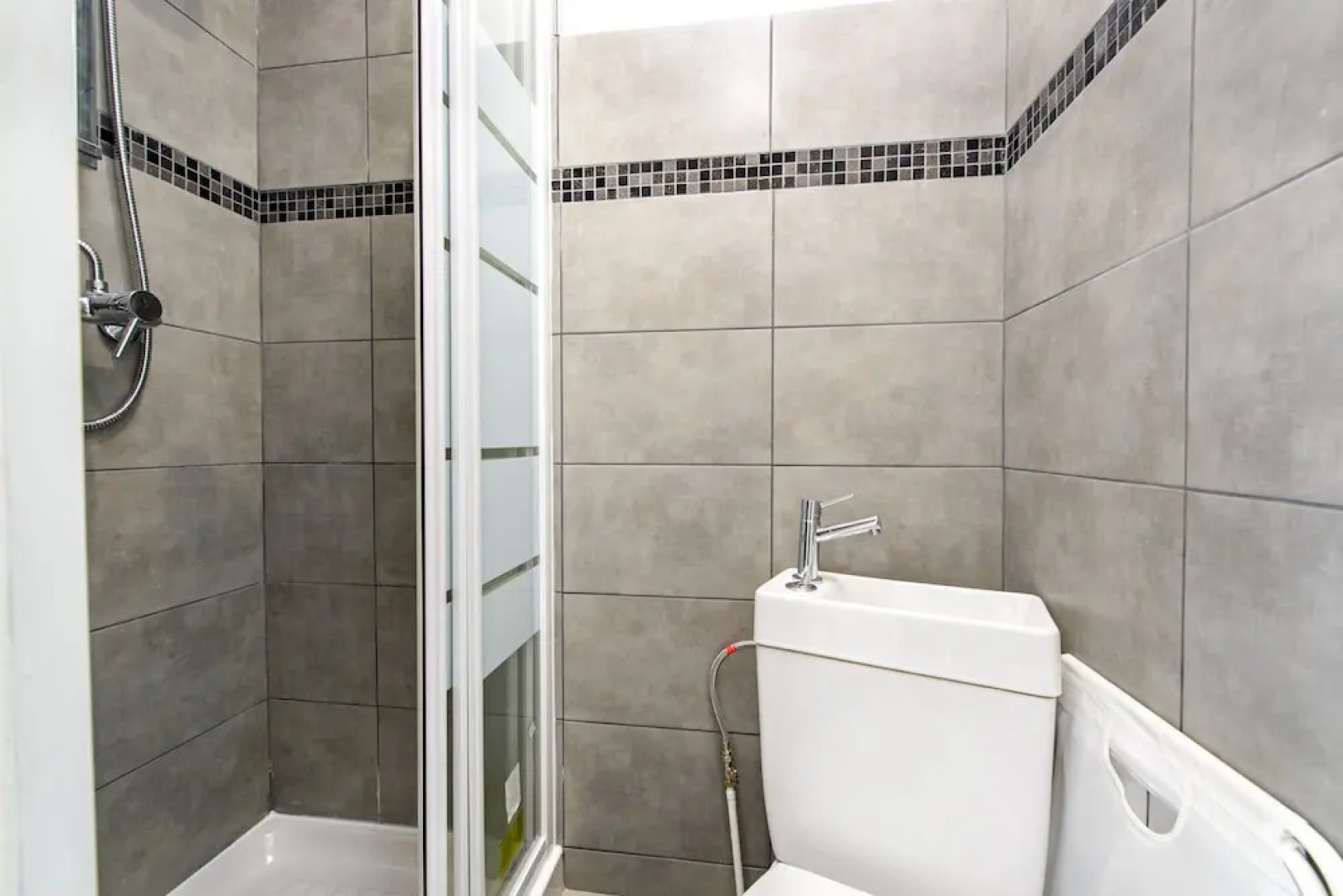 Beauty studio for 2 people in Paris