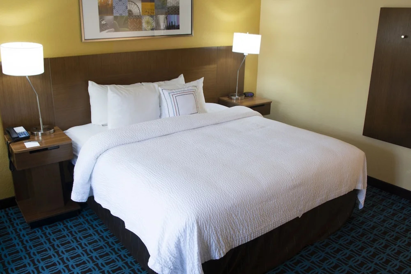 Fairfield Inn & Suites