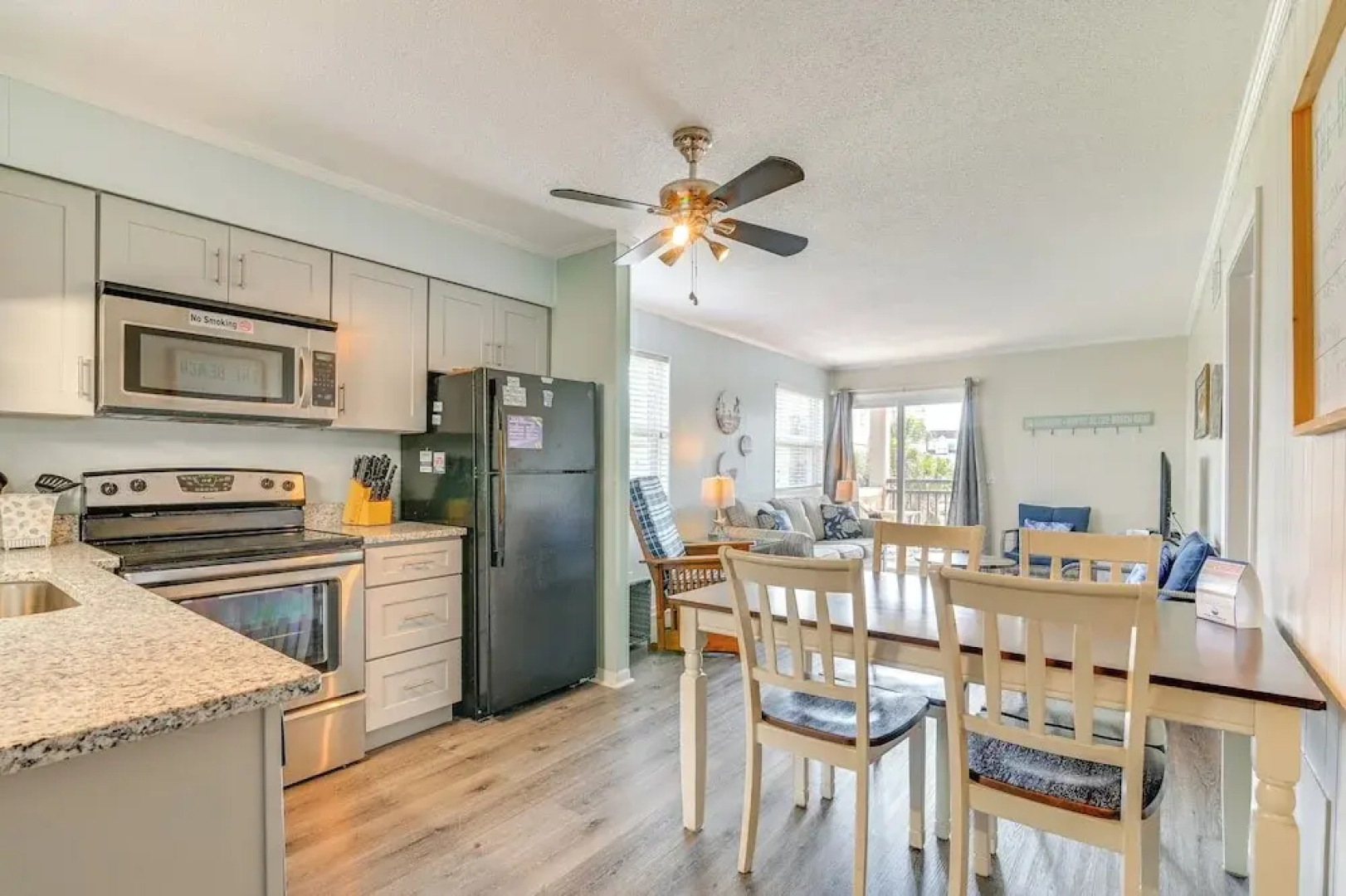 Private Beach & Pool Access: Murrells Inlet Condo!