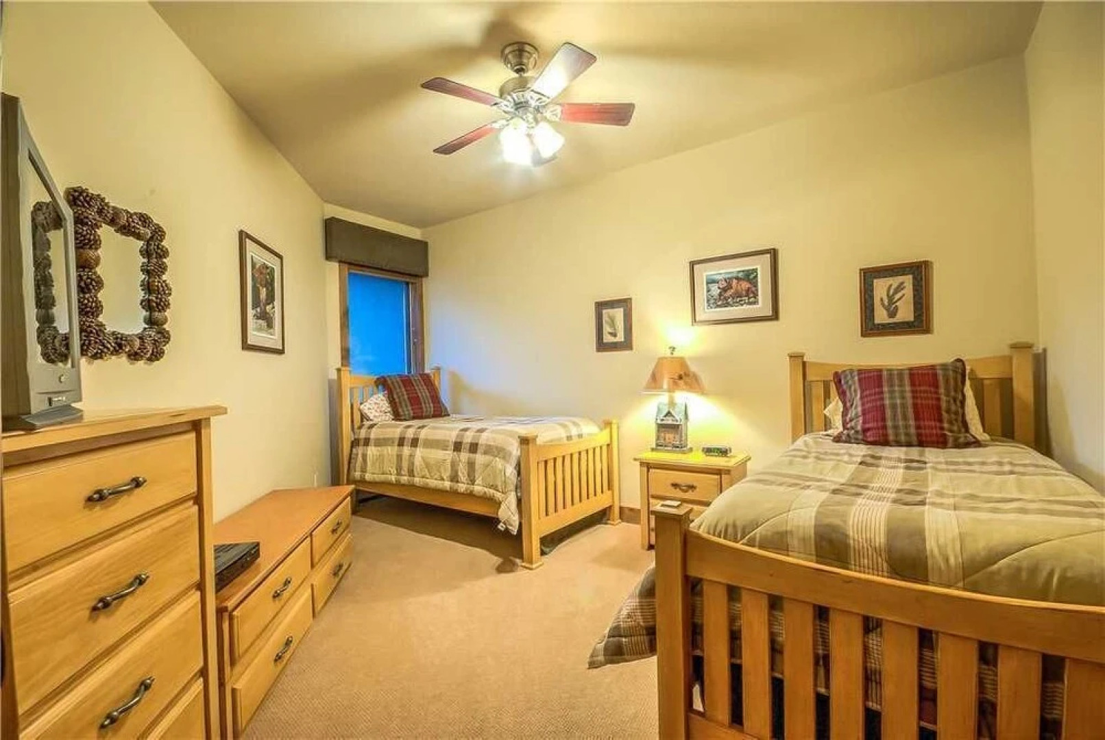 3105 Champagne Lodge,Trappeurs