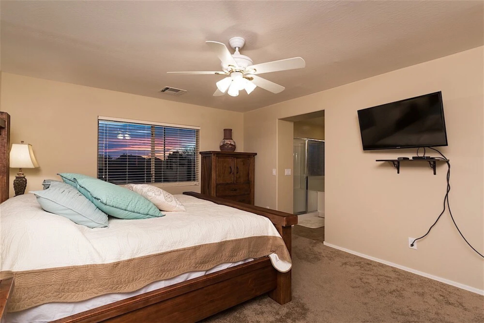 Valley of the Sun 5 BR by Casago