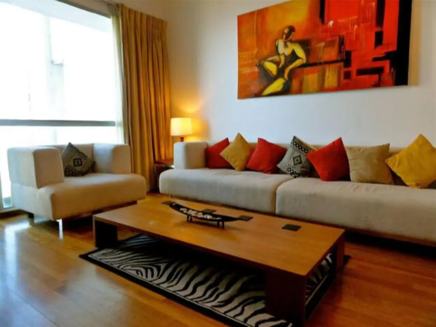 Sea View Monarch Apartment located within Cinnamon Grand Hotel Complex