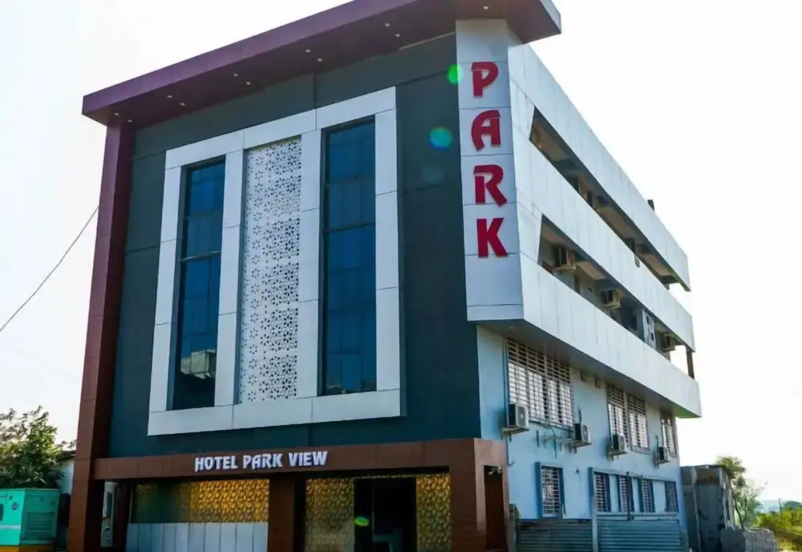 Hotel Park View Pithampur