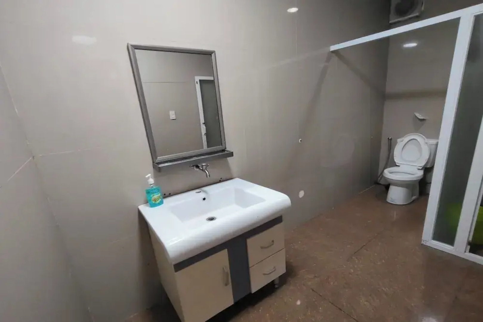 La Belladoza near Airport