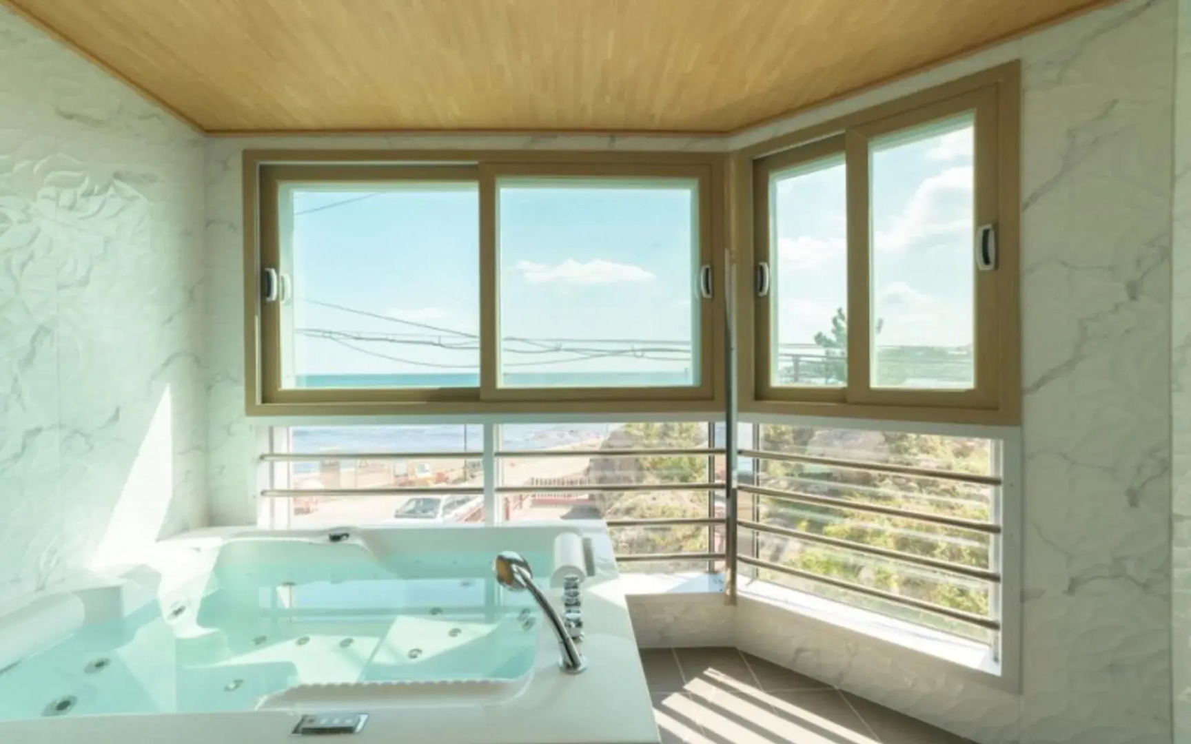 Pohang Beach63 Spa Pension