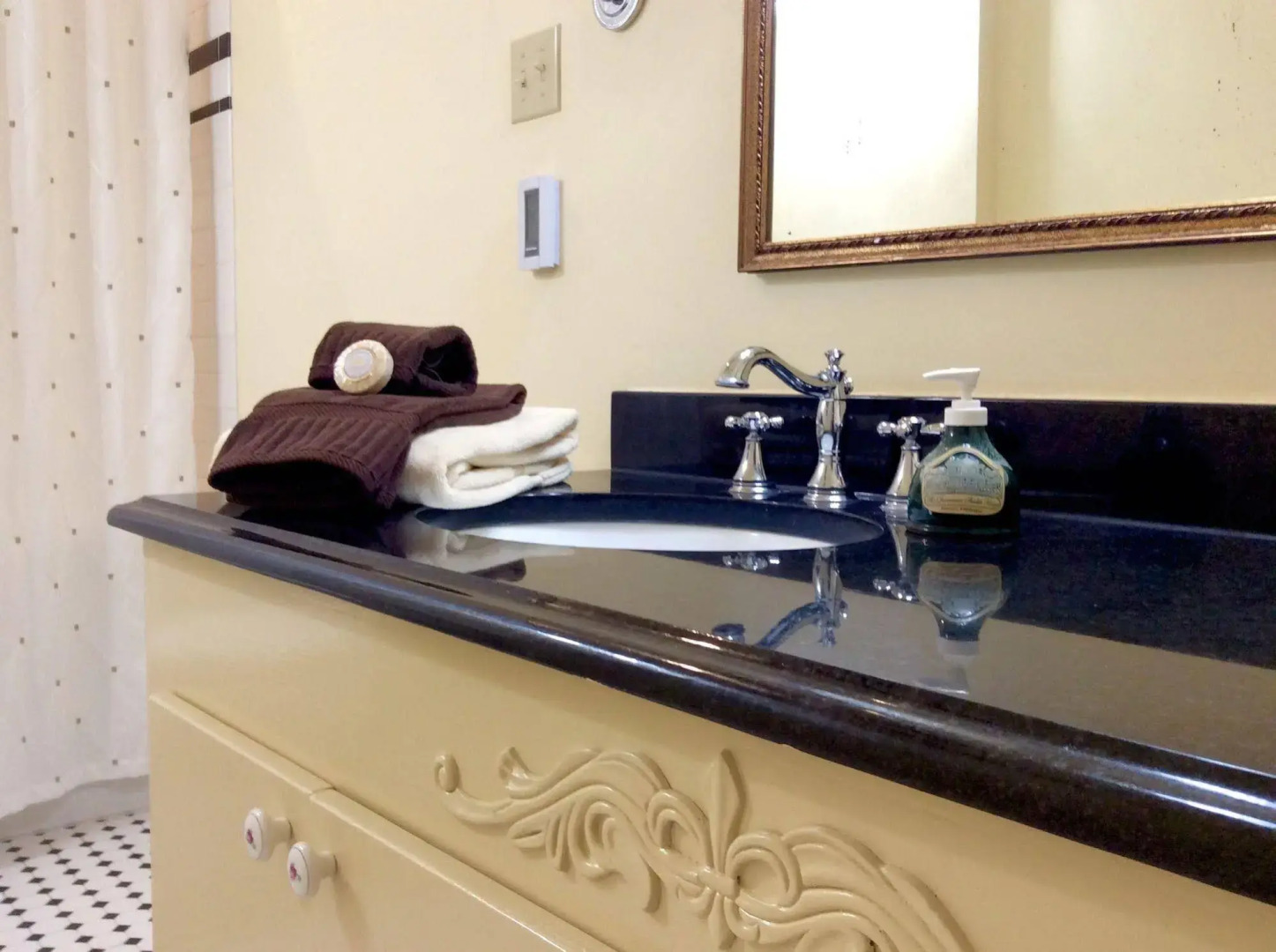 Devereaux Shields House