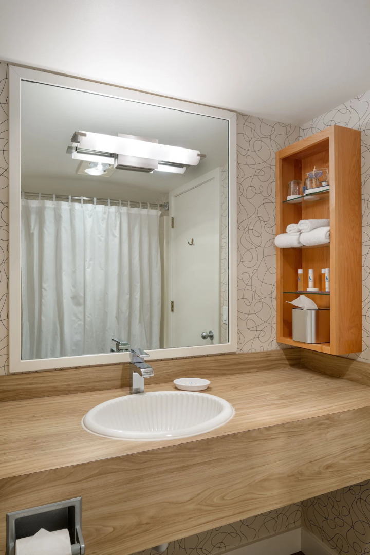 Surftides Lincoln City