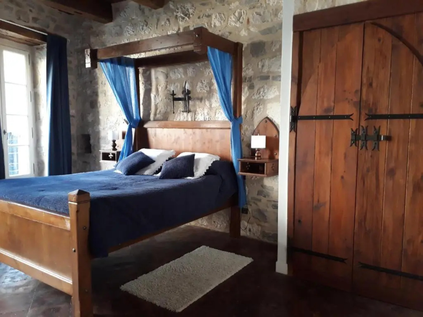 LEscuelle des Chevaliers