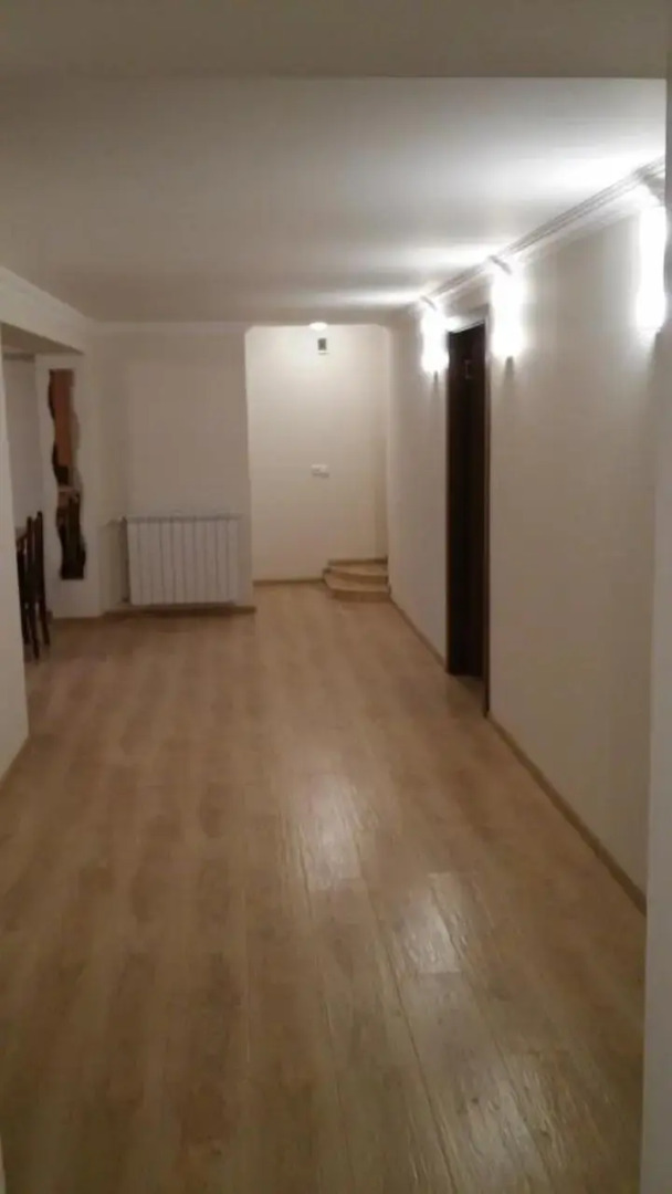 Guest House On Mirian Mepe