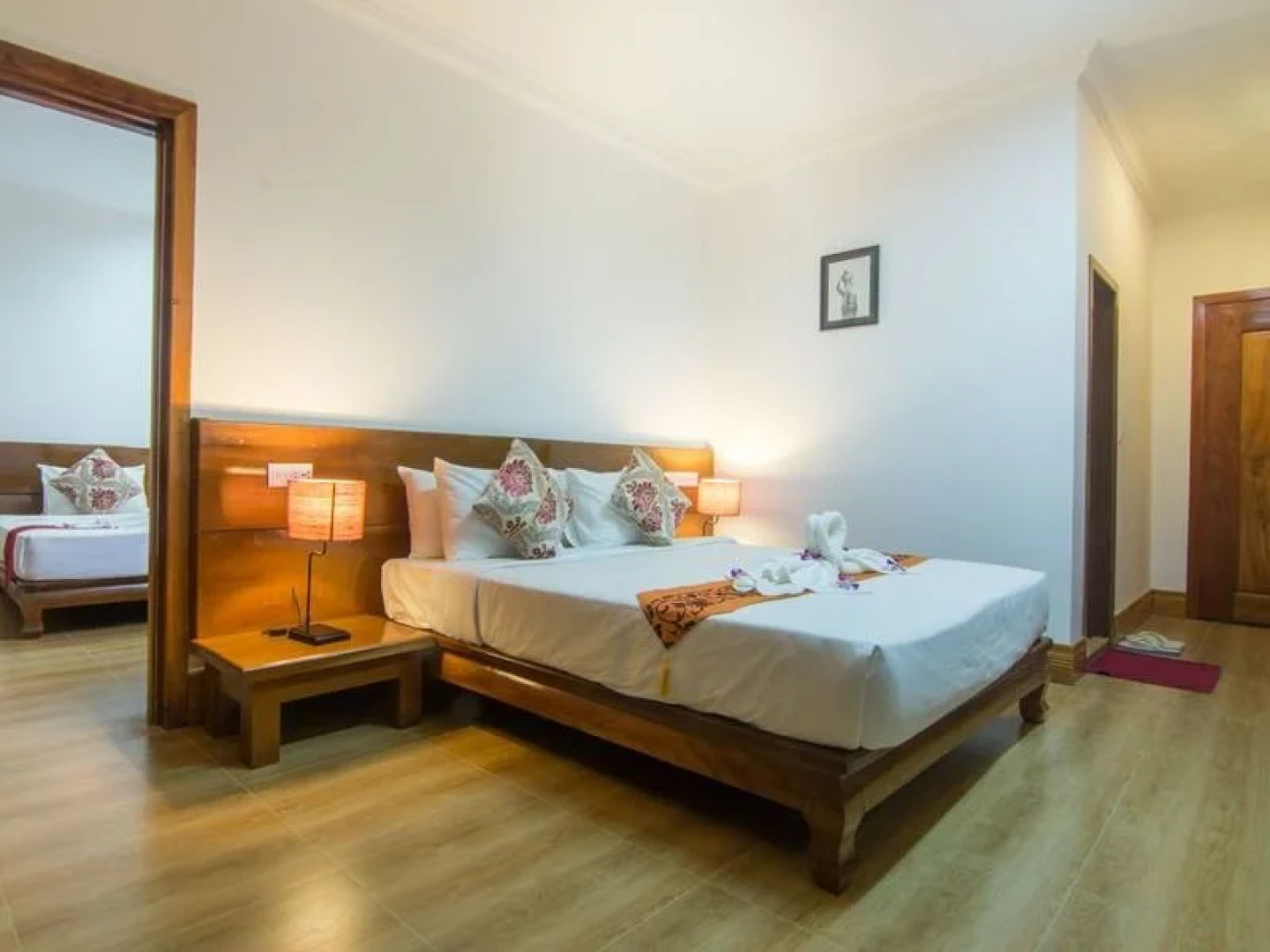 Golden Chenla Hotel and Restaurant