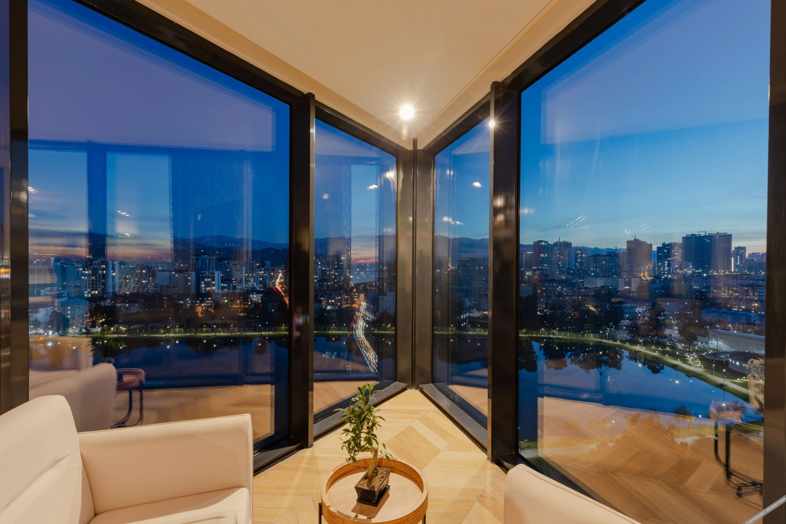 MiraMar Luxury Residences