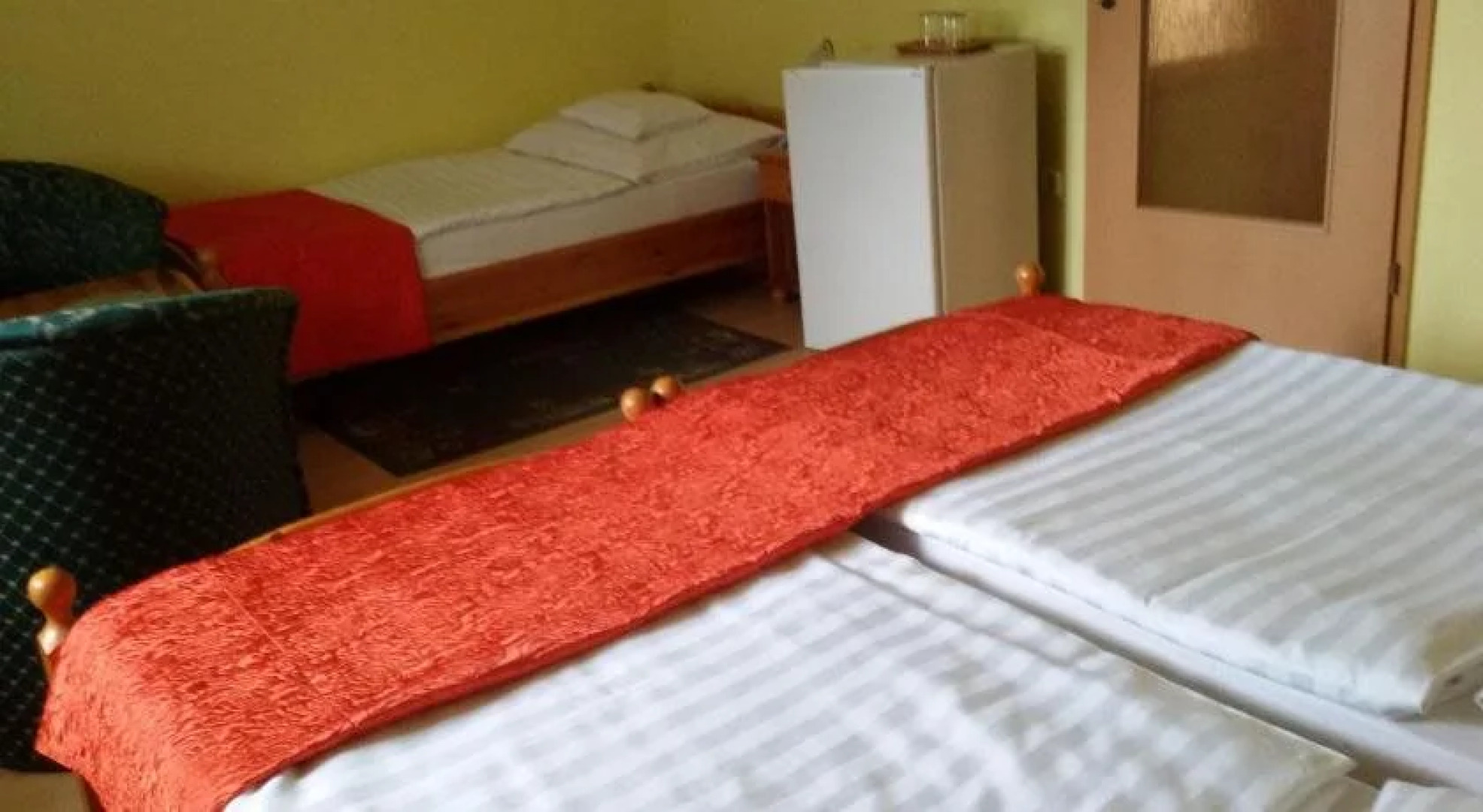 Denis Hotel és Étterem