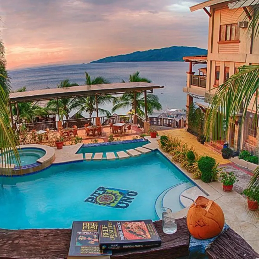 Pier Uno Dive Resort by Cocotel