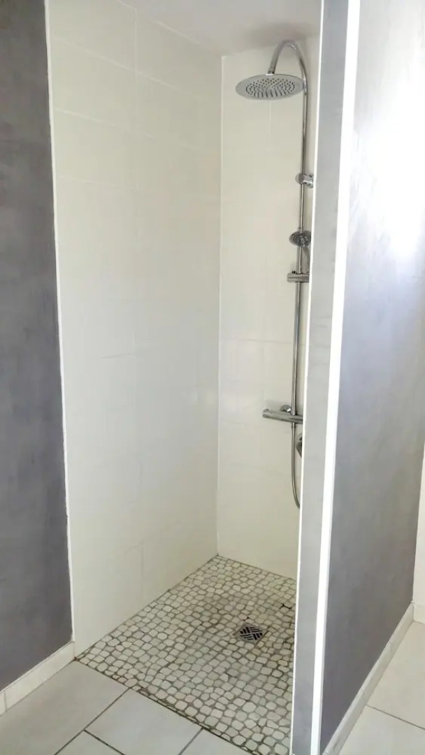 House With one Bedroom in St Pierre Quiberon, With Enclosed Garden and