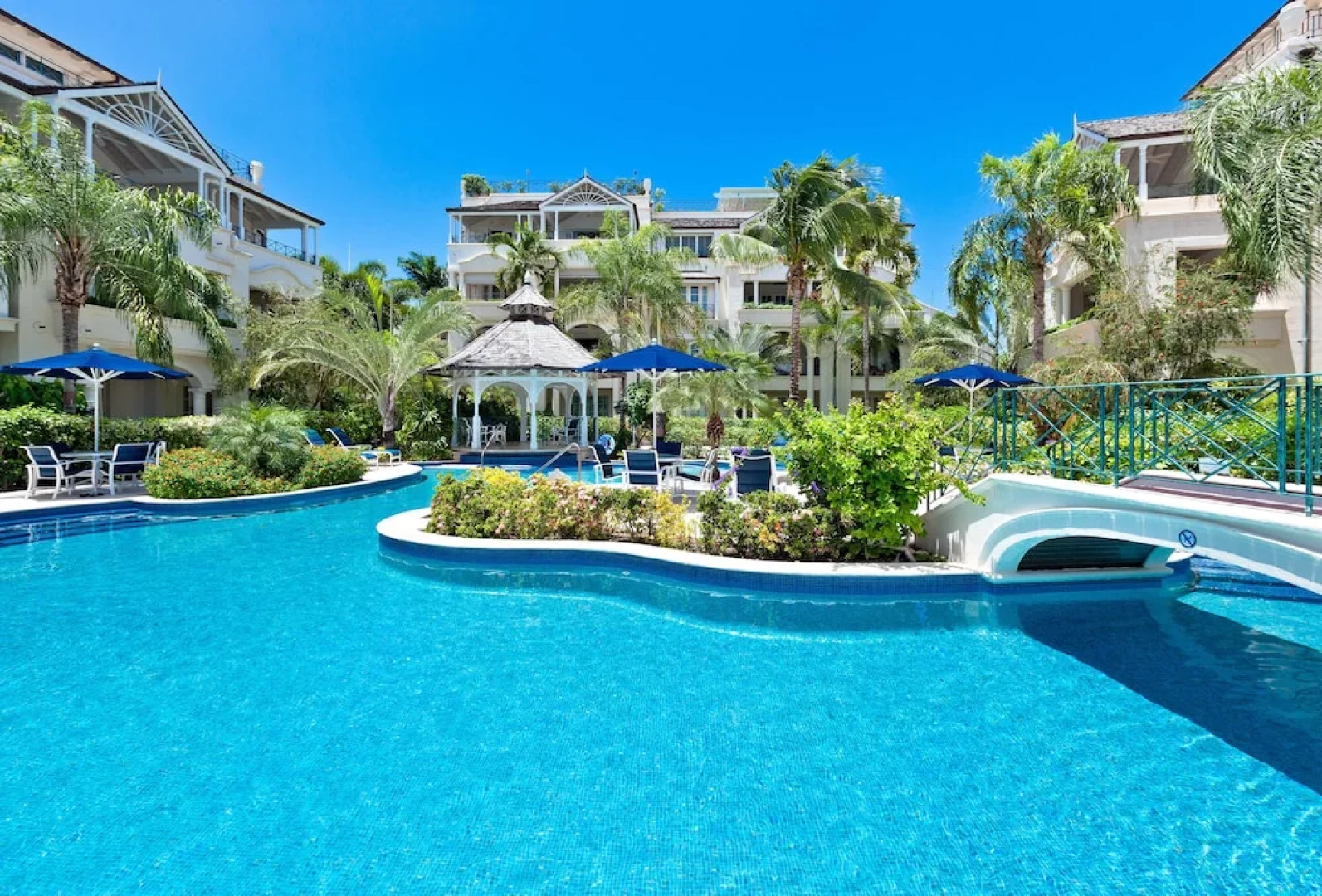 Schooner Bay 201 - Condo Flamboyant