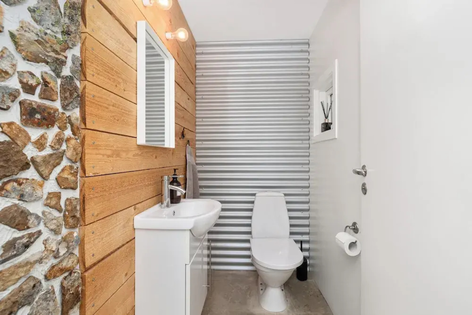 Quality and Peaceful Villa