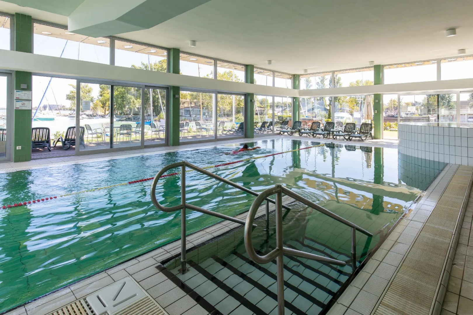 Hotel Yacht Wellness & Business
