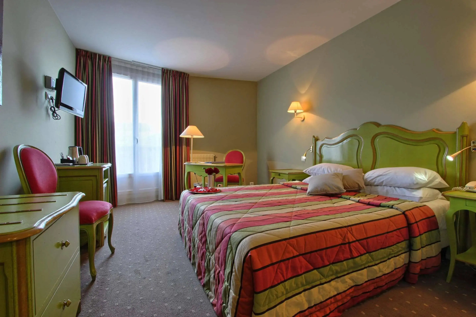 Hotel Campanile Chartres Centre - Gare - Cathedrale