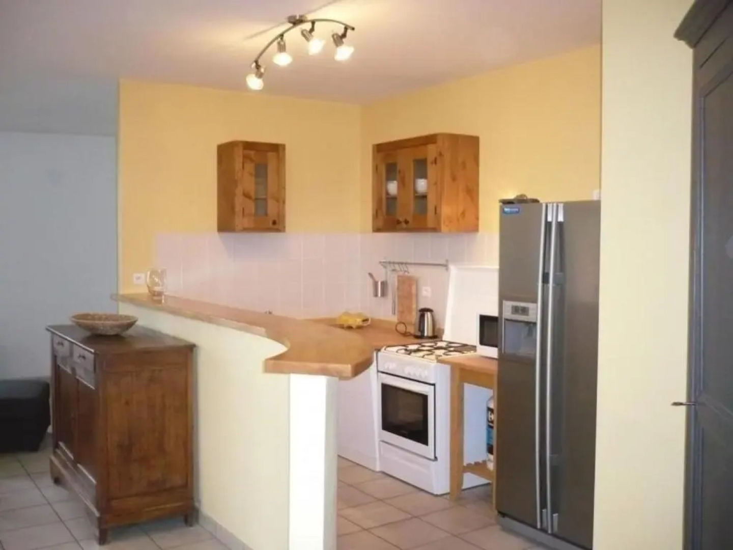 Gîte Saint-Just-la-Pendue, 4 pièces, 6 personnes - FR-1-496-52