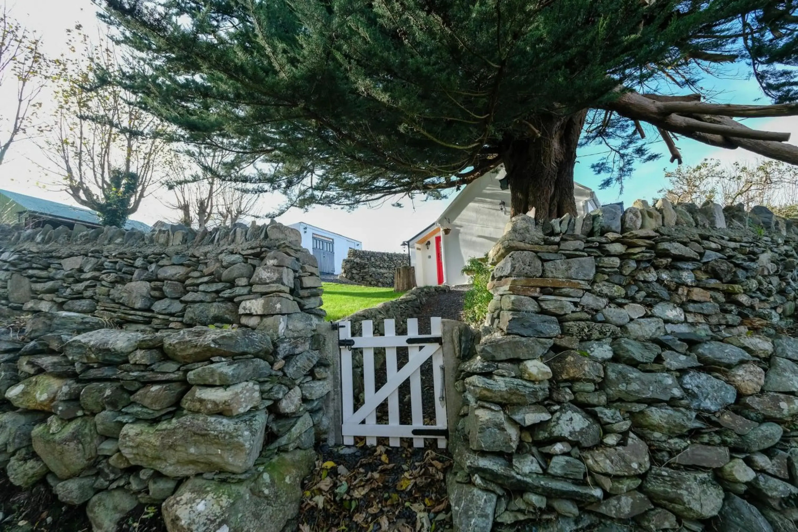 The Cottage Hillside