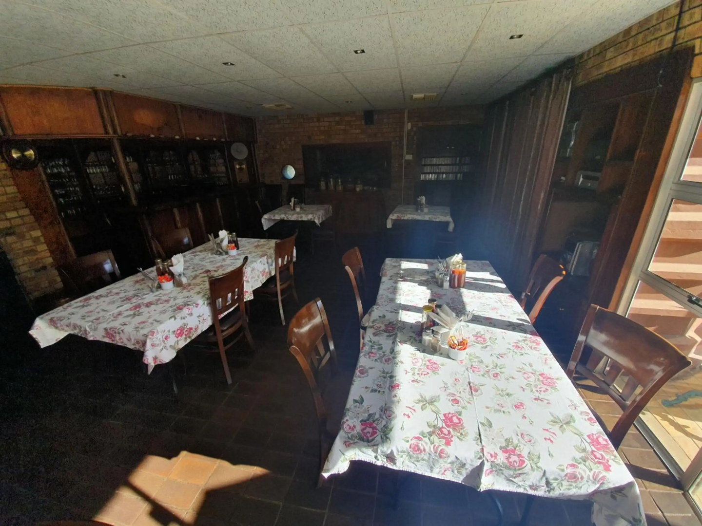 Leach Lodge